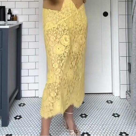 Doen Nandi Lace Sheer Scalloped Pencil Straight Midi Long Skirt Daffodil Yellow - Picture 2 of 15